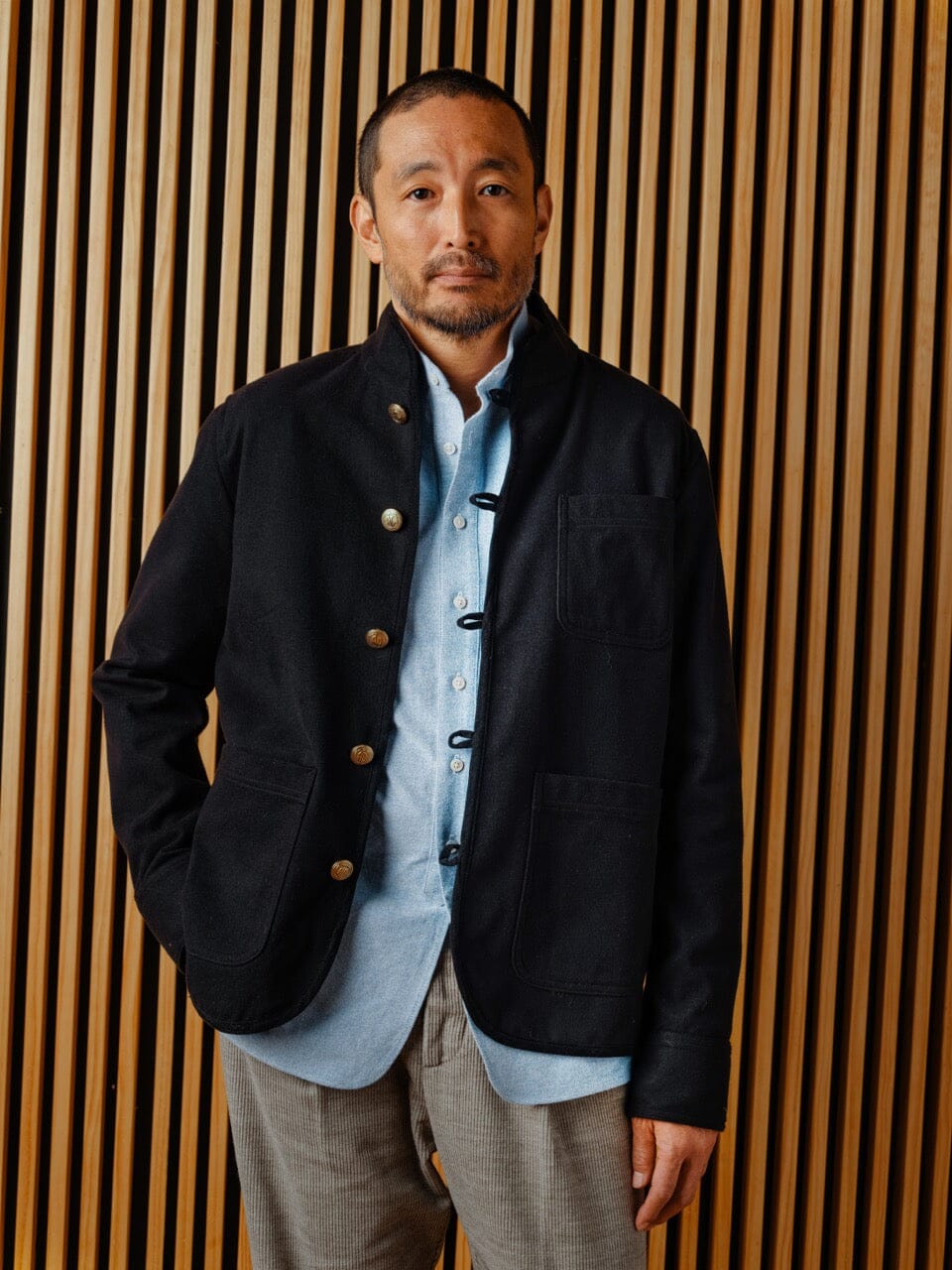 tang jacket with mandarin collar and tailored fit, front view